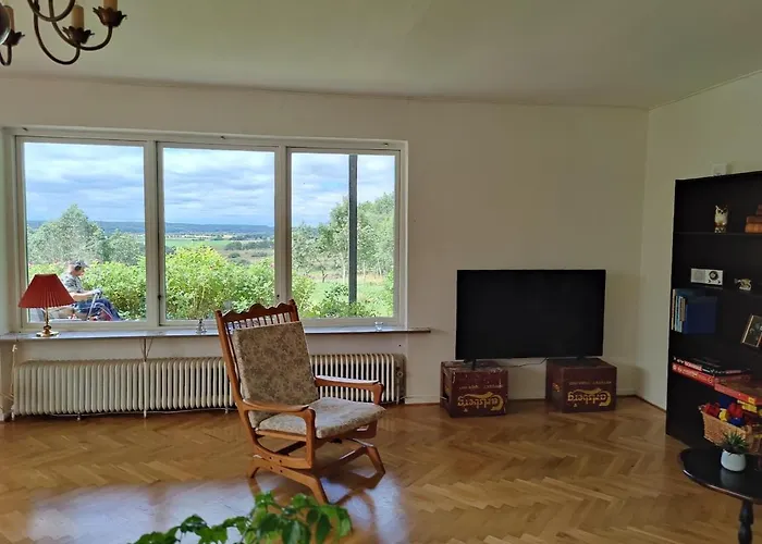 Udsen House *
